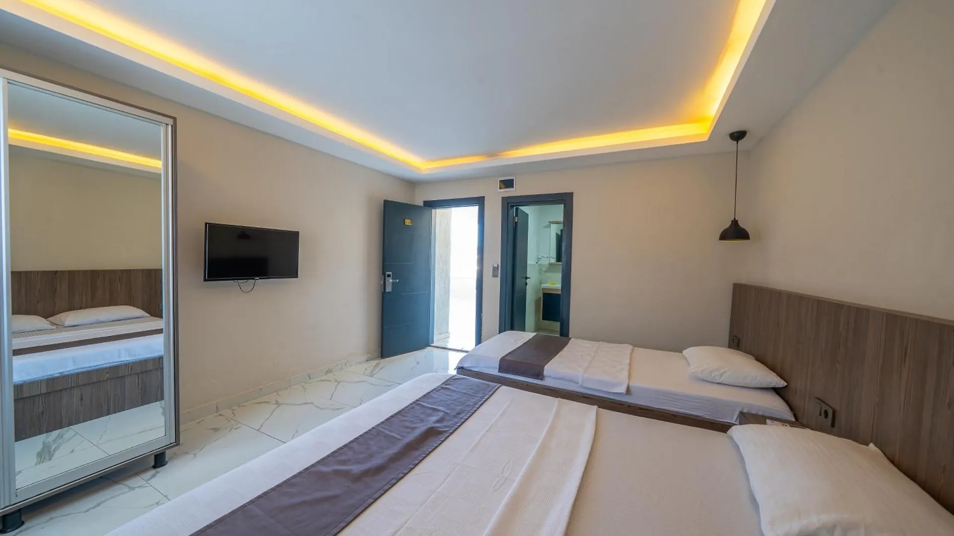 בודרום Tuna Butik Otel מלון
