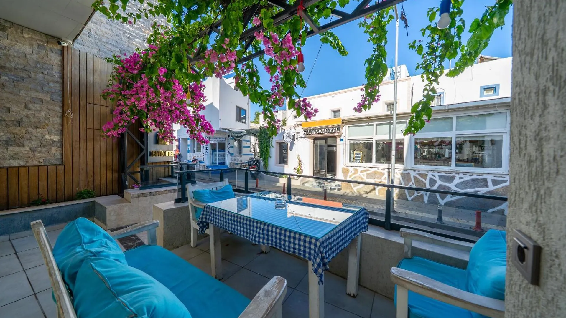 Tuna Butik Otel